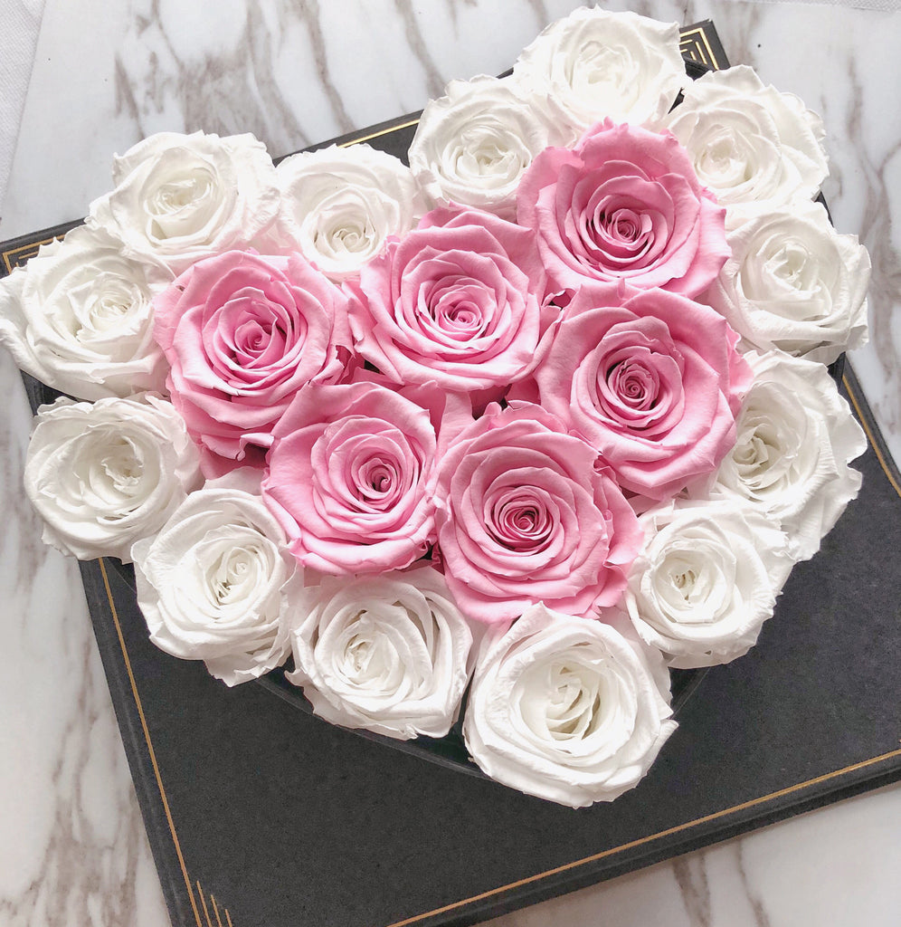 In My Heart - Small | White and pink preserved roses - Blossoming Love