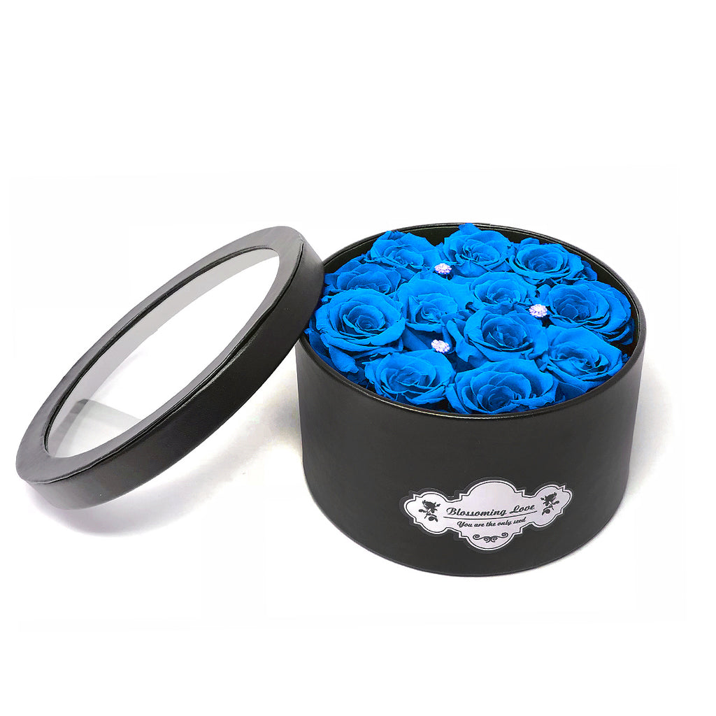 Small round leather box |  Tiffany blue preserved roses - Blossoming Love