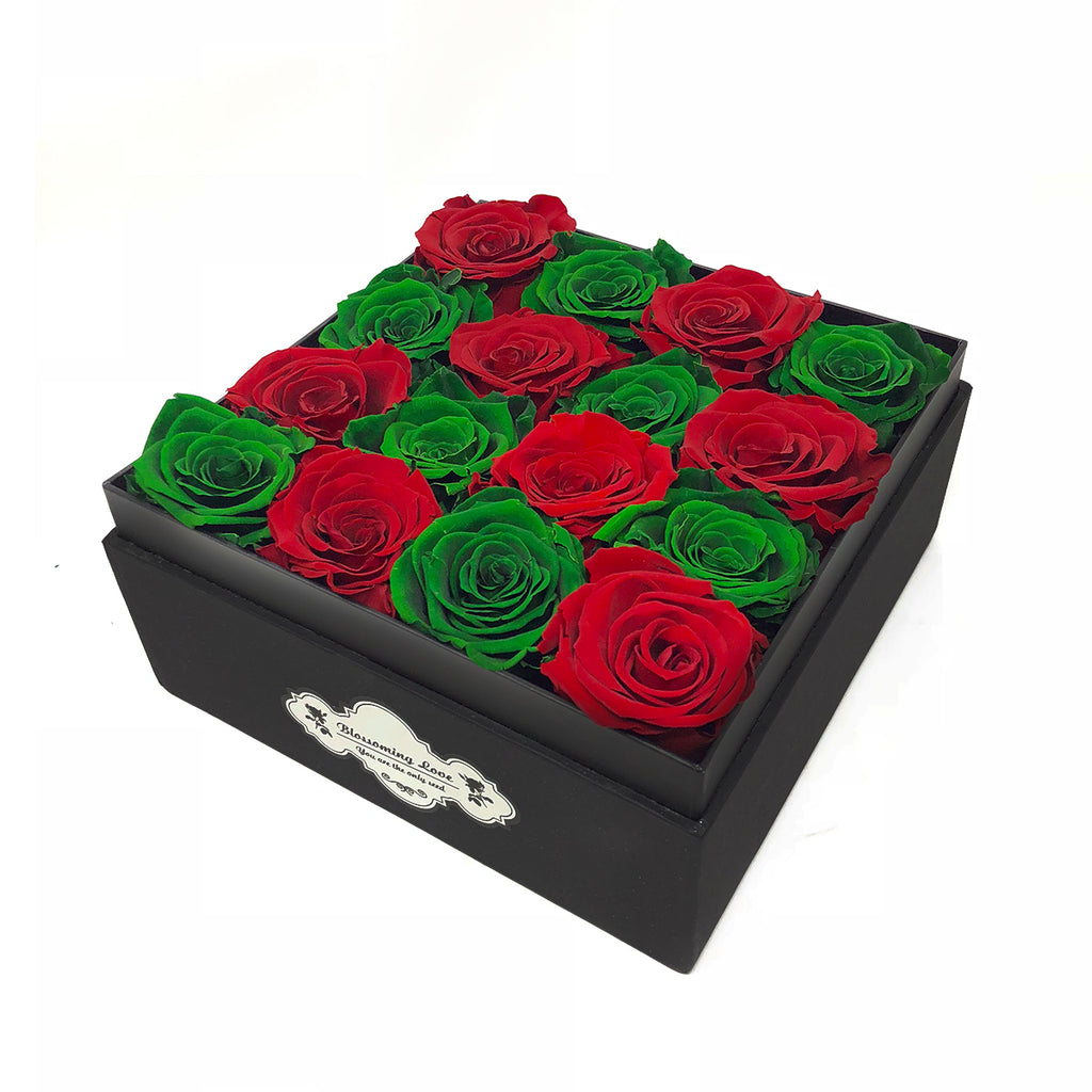Limited Christmas Box | Red and Green Preserved Roses - Blossoming Love