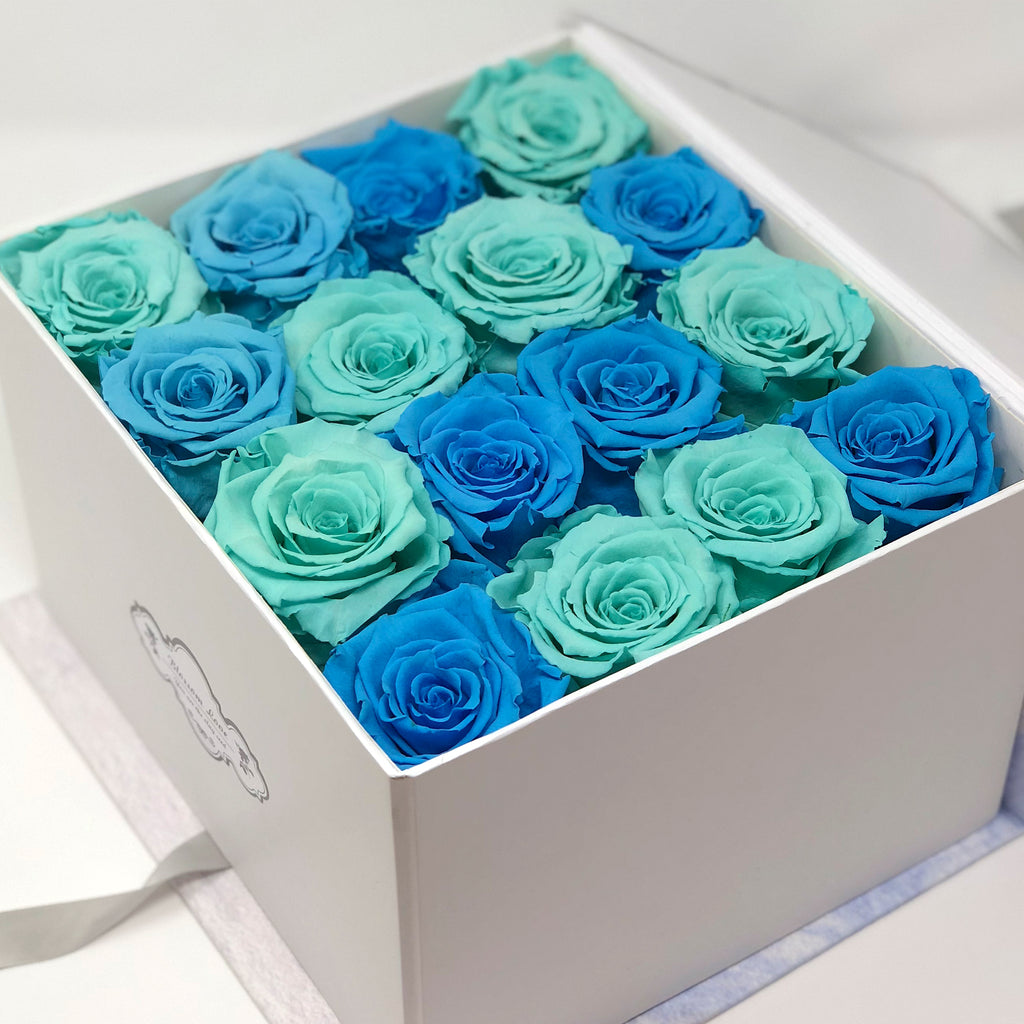 Luxury blue marble box | Light blue&green preserved roses - Blossoming Love