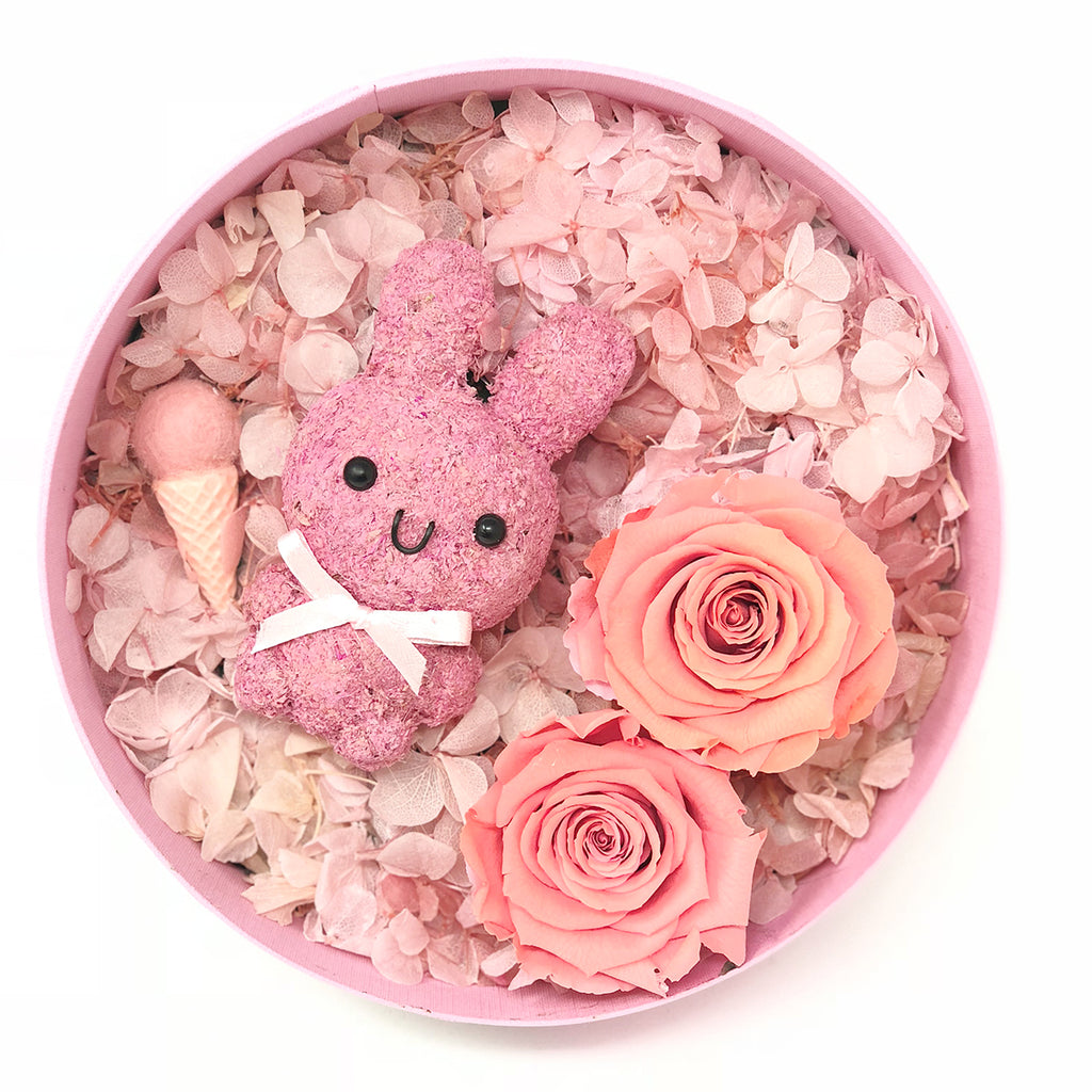 Small round box | Pink bunny - Blossoming Love